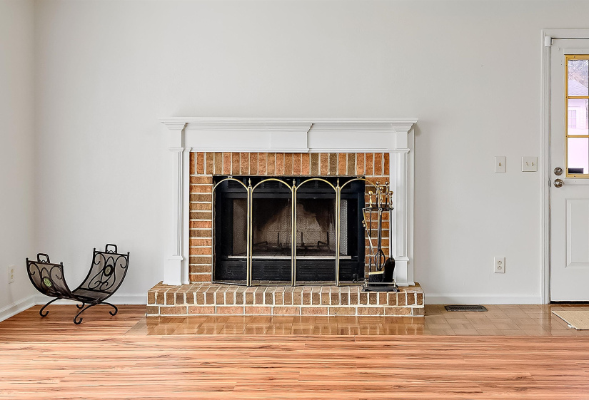 703 Dorsey Street, Opp, Alabama 36467, 3 Bedrooms Bedrooms, 6 Rooms Rooms,2 BathroomsBathrooms,Residential,For Sale,Dorsey Street,25619