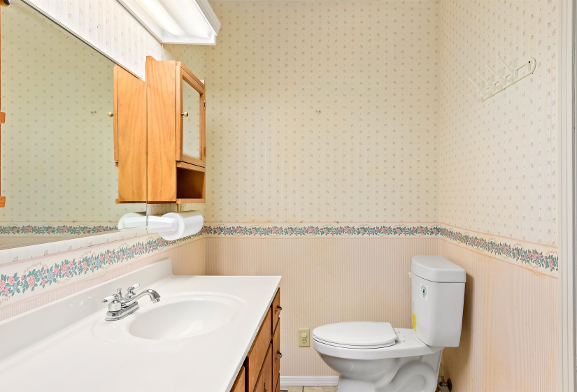 703 Dorsey Street, Opp, Alabama 36467, 3 Bedrooms Bedrooms, 6 Rooms Rooms,2 BathroomsBathrooms,Residential,For Sale,Dorsey Street,25619